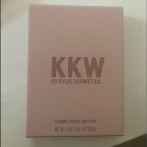 NWOT KKW By Kylie